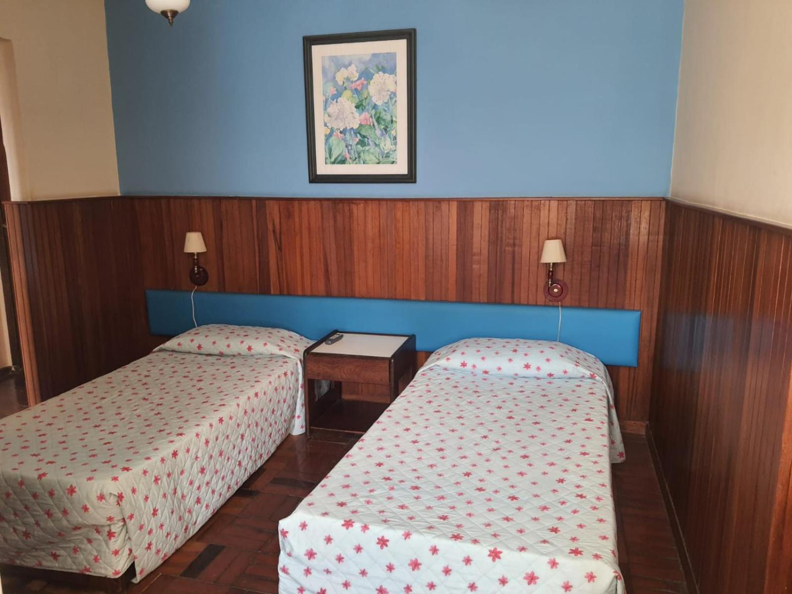 Hotel Bucsky Nova Friburgo Rum bild