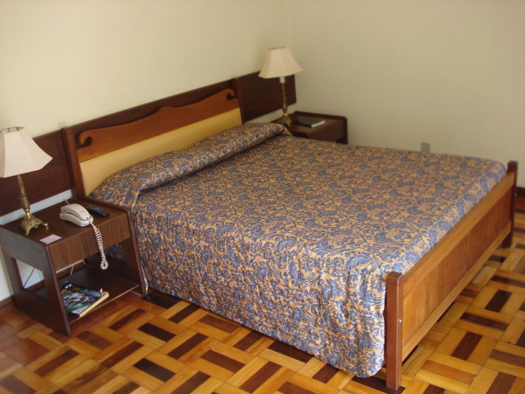 Hotel Bucsky Nova Friburgo Rum bild